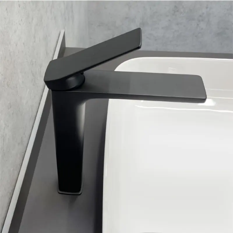 Смеситель для раковины Comforty FC071B-CMT Черный матовый Смеситель для раковины Comforty FC071B-CMT Черный матовый — изображение 2